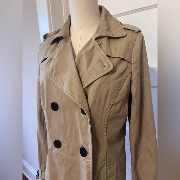 Esmara Beige nude color trenchcoat - Picture 2 of 6
